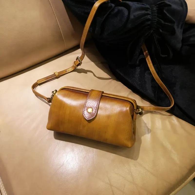 

Vintage Genuine Leather Shoulder Bag Womens Fashion Small Party Bags Cowhide Zippers Hasp Casual Crossbody Bags Solid Handbag