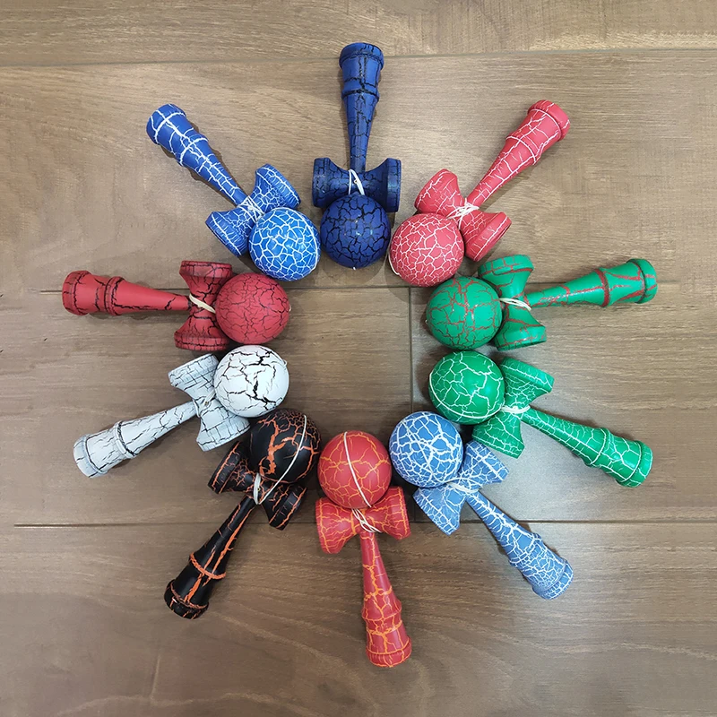 Полная трещина 12 см мини-кендама деревянные игрушки Kendama умелые жонглирование мяч игра для детей Досуг Спорт на открытом воздухе