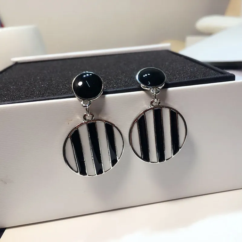 НОВЫЕ геометрические круглые черно-белые капельные масляные серьги Висячие для