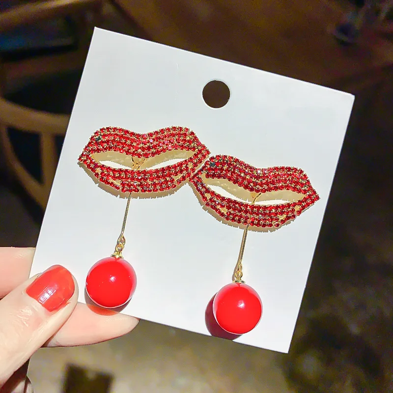 Эротичные красные губы стразы капли для женщин 2020 новые модные бриллиантовые