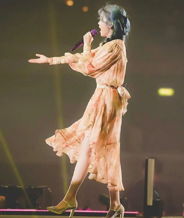 

Kpop IU Lee Ji Eun Summer Temperament Lantern Long Sleeves Chiffon Dress Women Sexy High Waist Floral Print Beach Midi Dresses