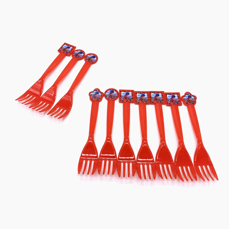 1 шт. мультяшная Божья коровка для девочек, принадлежности для дня рождения, принадлежности для карт, одноразовые скатерти, детские украшения для дня рождения