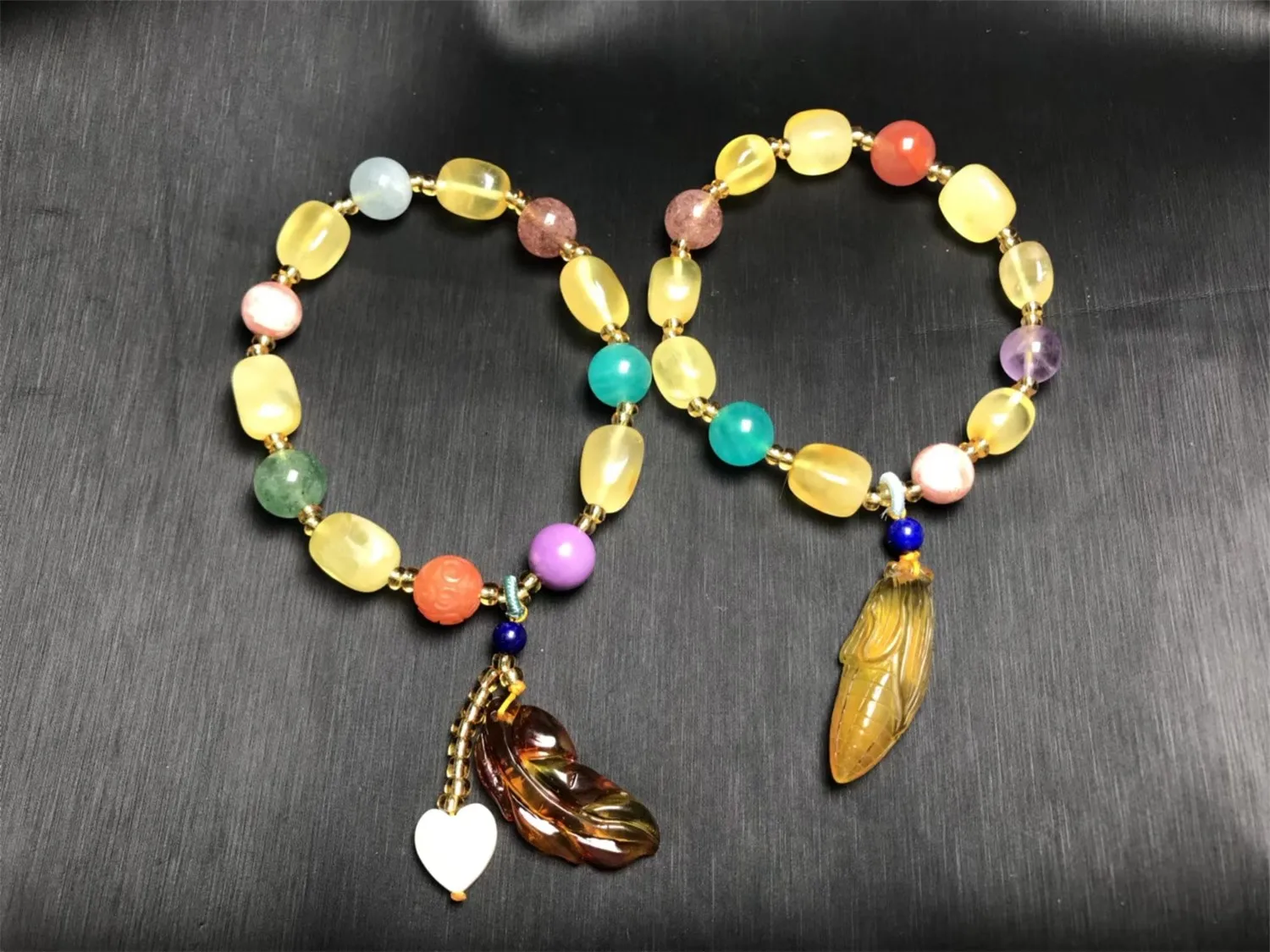 

LETSFUN Fine Jewelry Natural Honey Wax Pendant with Natural Purple Mica Amazon Stone Lapis Lazuli Bracelet