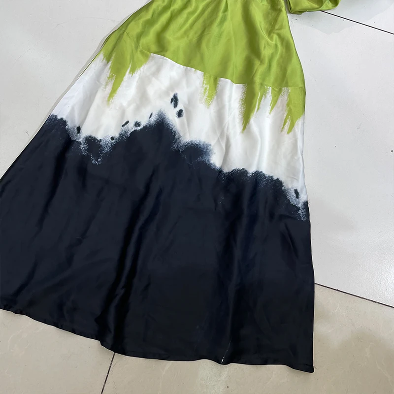 

European Style French Hepburn High-end Contrasting-Color Dress Puff Sleeve Twisted V-neck Dress 2021 Summer Elegant Dress Women