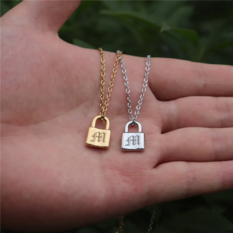

10pcs/lot Alphabet Choker Lock Necklace Gold Chain A-Z Initial Letter Padlock Pendant Necklaces Women Men BFF Jewelry B C D E K