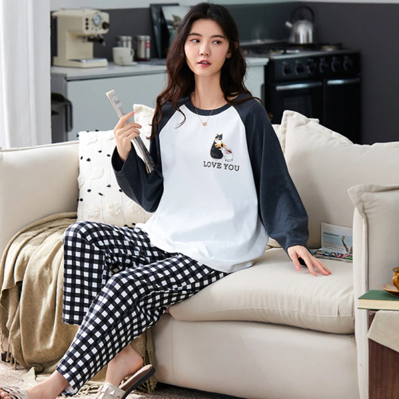 

2020 Autumn Winter Women Pajamas Set Cute personalized printing Sleepwear Ladies Leisure Girls sweet casual homewears