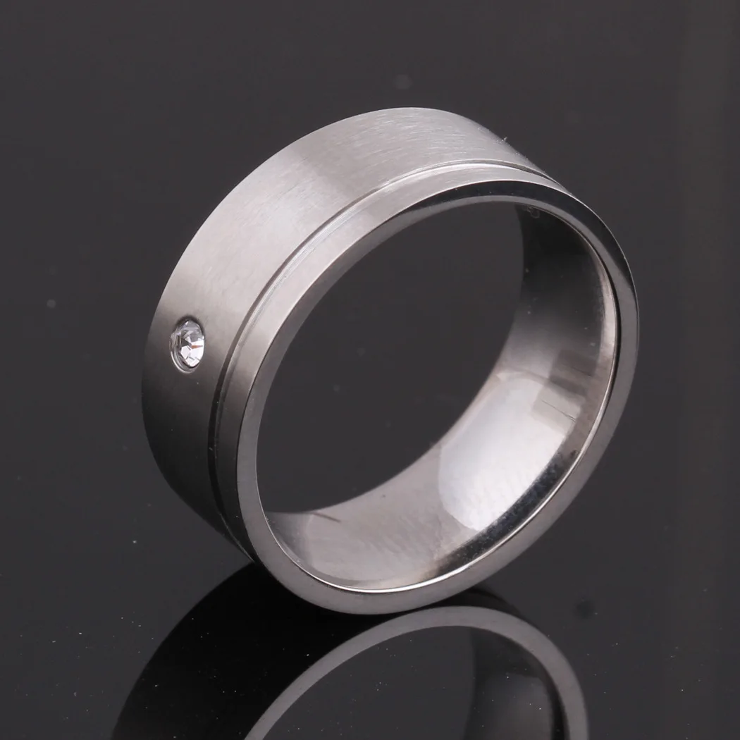 

Fashion Titanium Steel Men's And Women's Rings Simple Stainless Steel Glossy Diamond Rings Factory Direct Sales