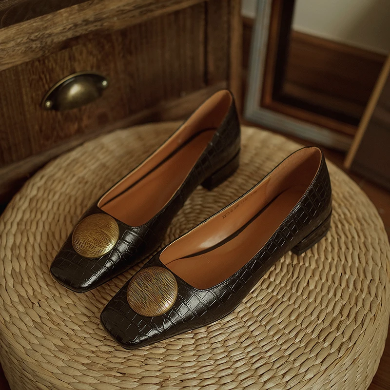 

2021 Fashion Wqomen Working Shoes Shallow Chunky low Heels Pumps For Women Genuine Leather Concise Shoes Woman Heels