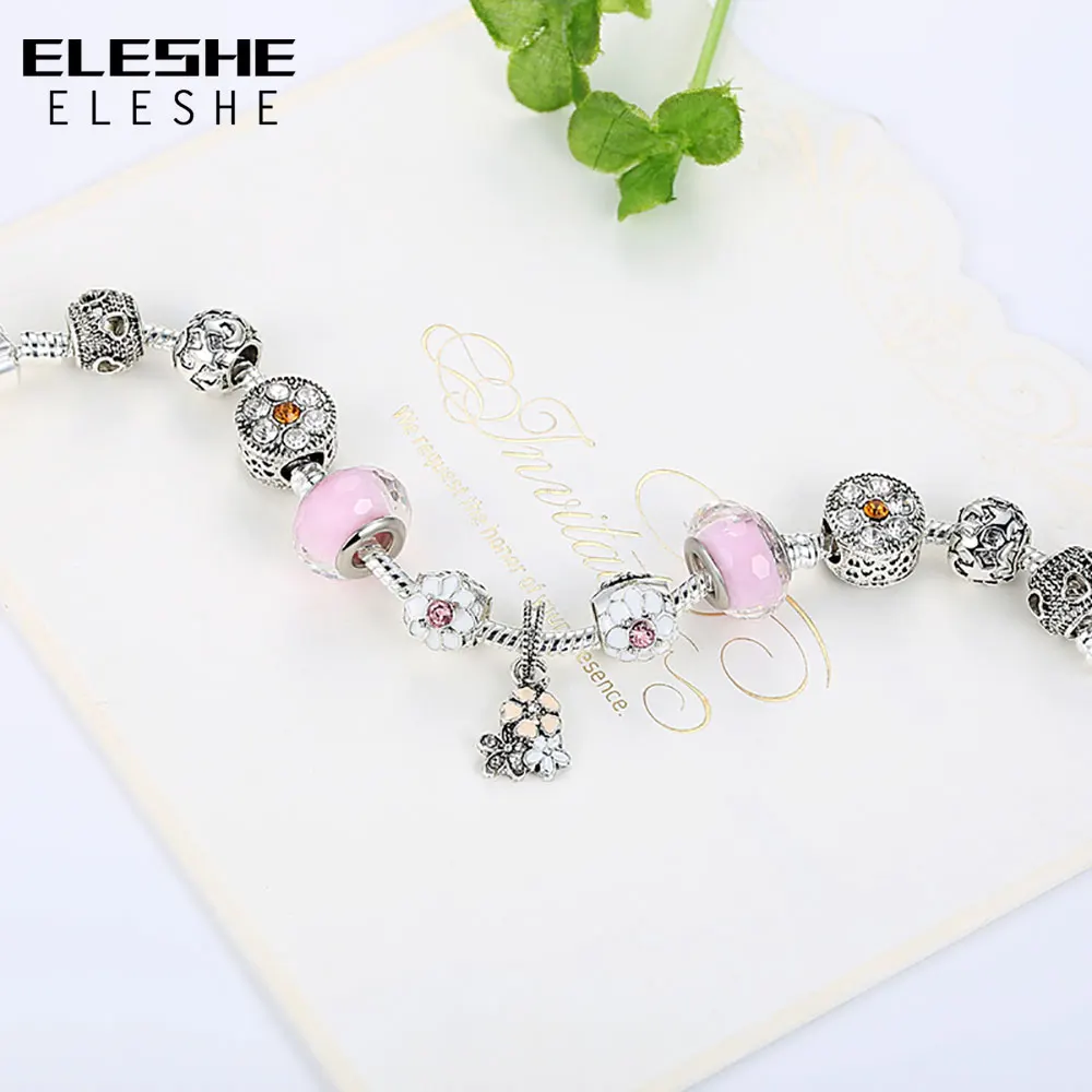 Женский браслет-Шарм с розовыми стеклянными бусинами серебристого цвета |