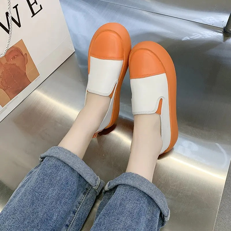

2021 spring fashion trend ladies round toe flat mid-mouth casual platform shoes 1256