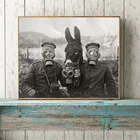 Солдат и Ослик носить противогаз от плаката фото и принт Винтаж Холст Картина на стену в ретро-стиле; Военные номер Декор