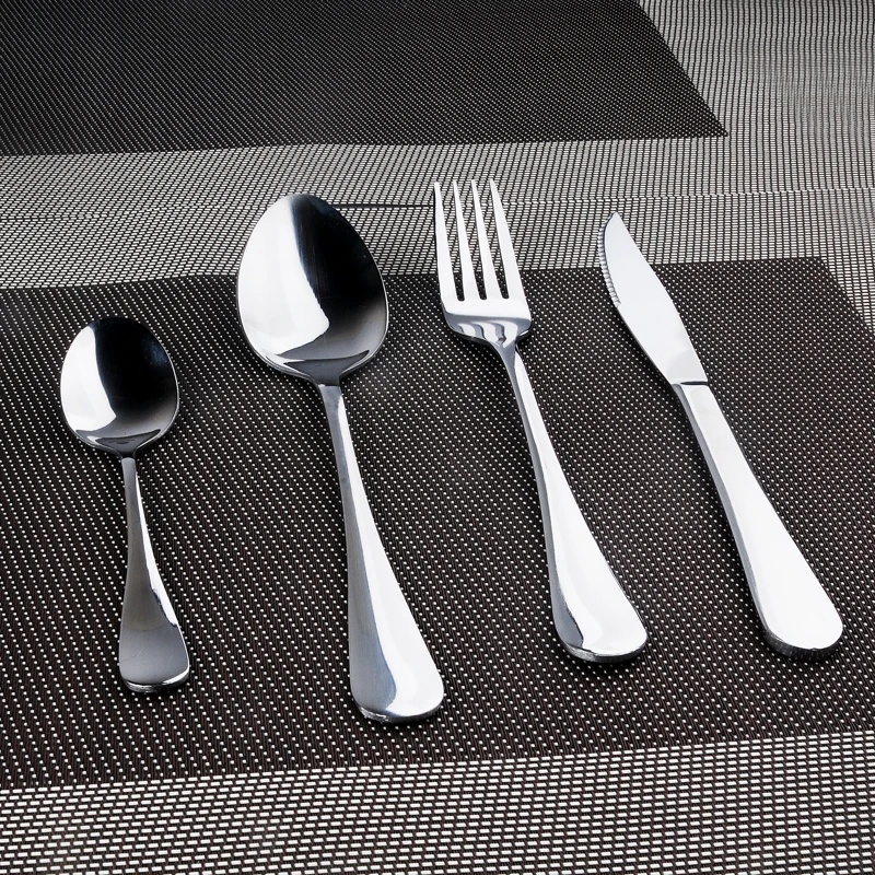 Набор высококачественной столовой посуды в западном стиле Высококачественная