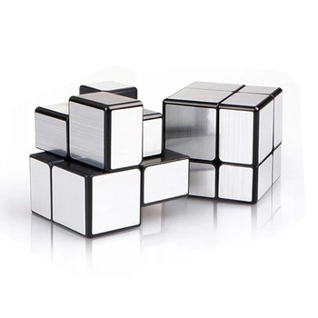 QiYi 2X2 Magic Cube ปริศนาความเร็ว Cubo Magico Golden \ สติกเกอร์เงินก้อนสำหรับของเล่นเด็กการศึกษาเกมสำหรับเด็ก