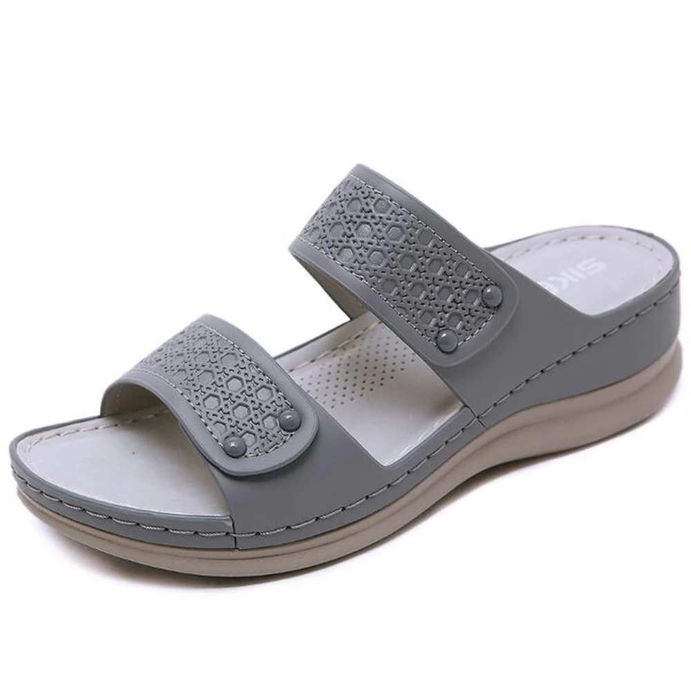 Женские сандалии на танкетке износостойкие Нескользящие толстой подошве