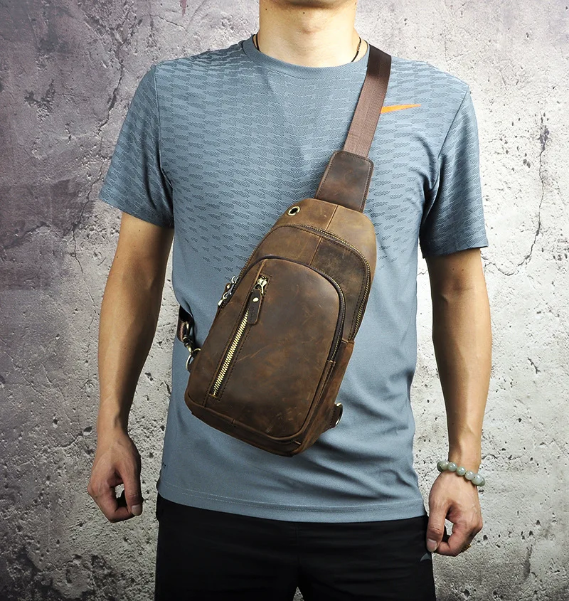 

Men's Leather Chest Bag Men's Retro Outdoor Multi-Function 12-Inch Mobile Phone Chest Bag Messenger Bag