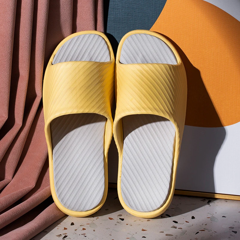 

Summer Soft Bottom Slipper Indoor And Outdoor Couples Home Thick Bottom Women Hamily Bath With Cool Slippers
