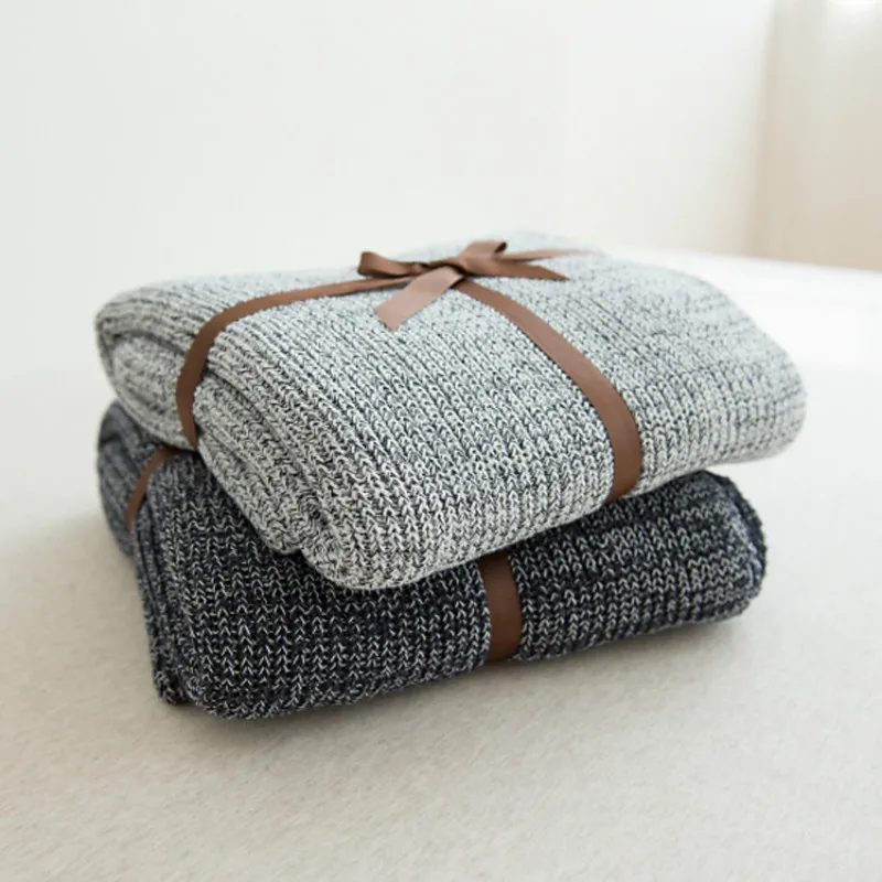 Вязаное одеяло DUNXDECO хлопковое покрывало в елочку серый черный художественный