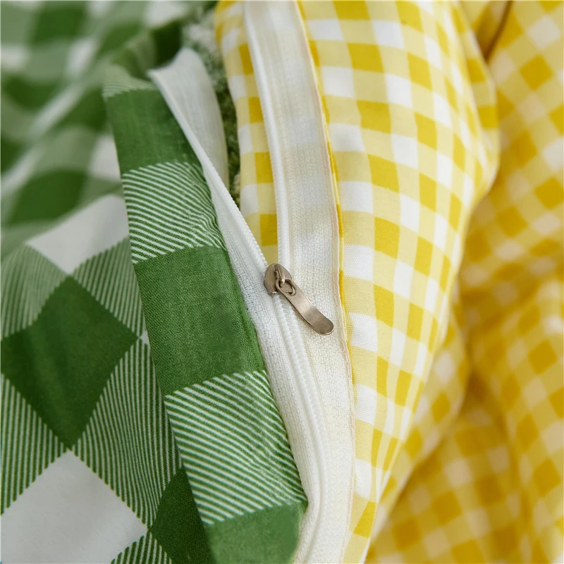 

Stain-Resistant King ,Twin ,Full Size,2 Pillow Shams And 1 Bed Sheet Queen ,4 Pieces Bedding Set 1 Duvet Cover