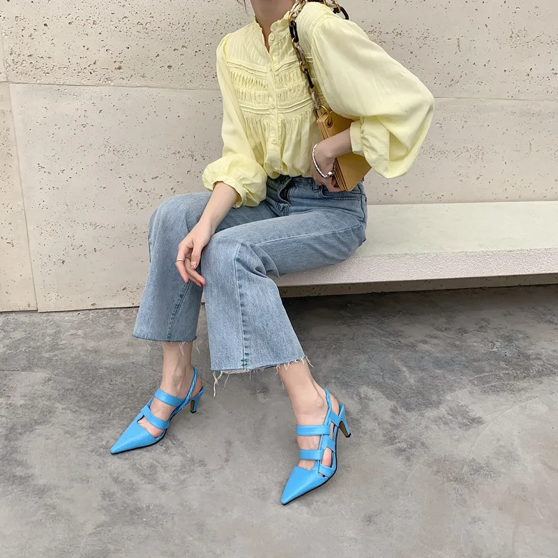 

Сандалии женские на низком каблуке, мягкие кожаные туфли с узлом, с вырезами, в римском стиле ретро