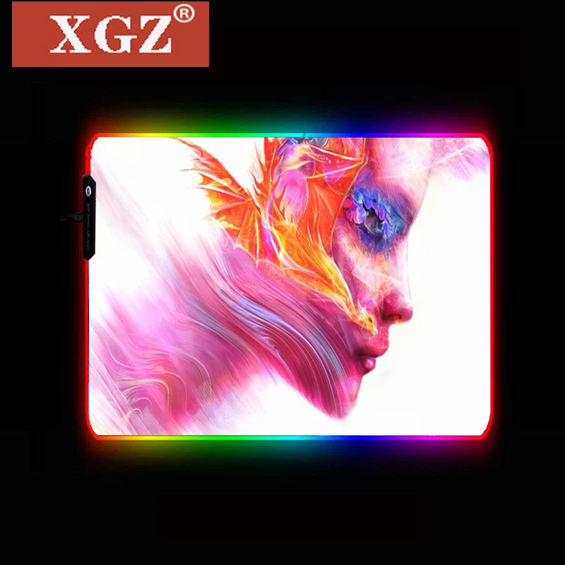 

XGZ RGB Personality Creative Game Small Mouse Pad Player LED Computer, with Backlit Carpet Non-slip Rubber, Keyboard Table Mat