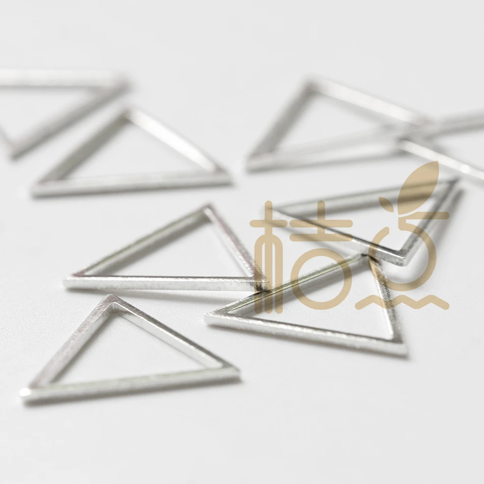 Цельный цельный треугольный соединитель из стерлингового серебра 14 6 мм