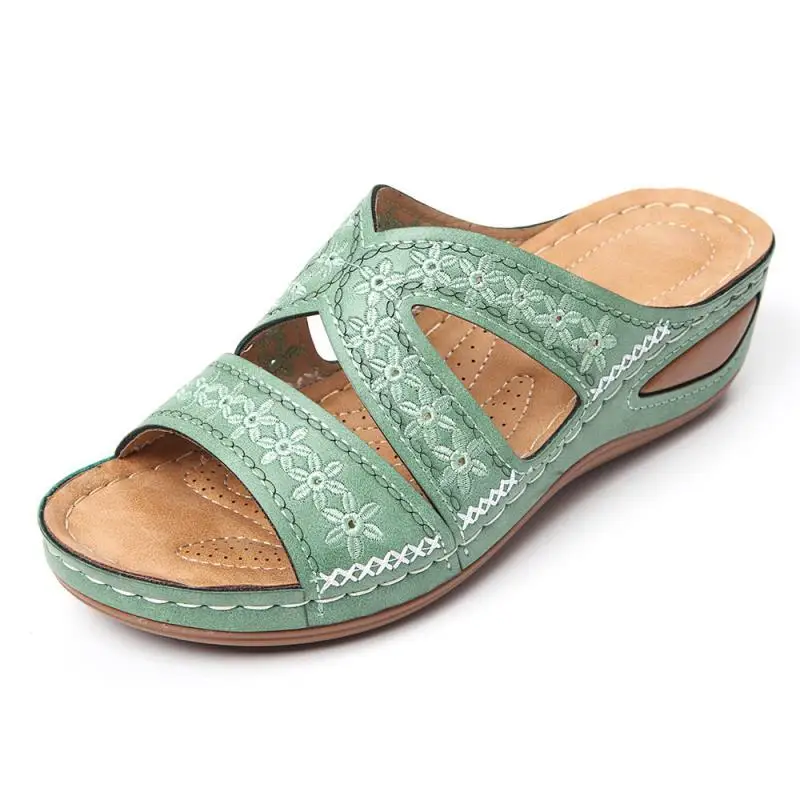 

Women's flip flops Wedge Sandals Women Platform Shoes Fashion Ethnic Flat Shoes Female Slippers Outdoor Sandalias Muje 2021
