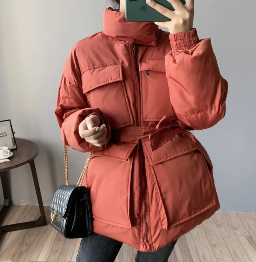 

2020 Winter Stand Collar Down Cotton Coat Zipper Pocket Women Parkas Chic Loose Warm Cotton Padded Jacket With Belt p1921