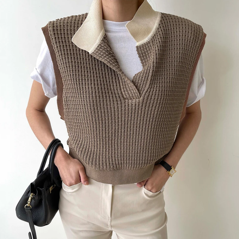 

Women Vest 2021 Autumn Korea Cool Temperament Ladies Stand Collar Color Matching Loose Sleeveless Knitted Sweater