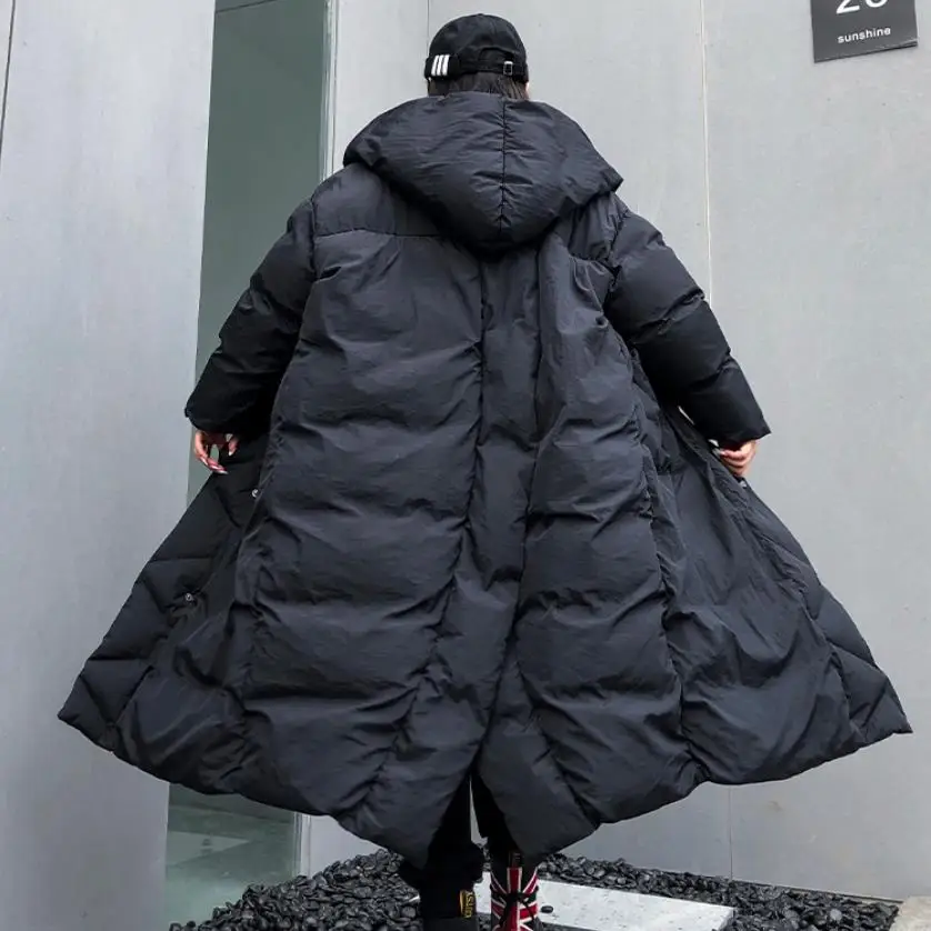 Зимнее пальто в уличном стиле толстое теплое хлопковое выше колена с капюшоном