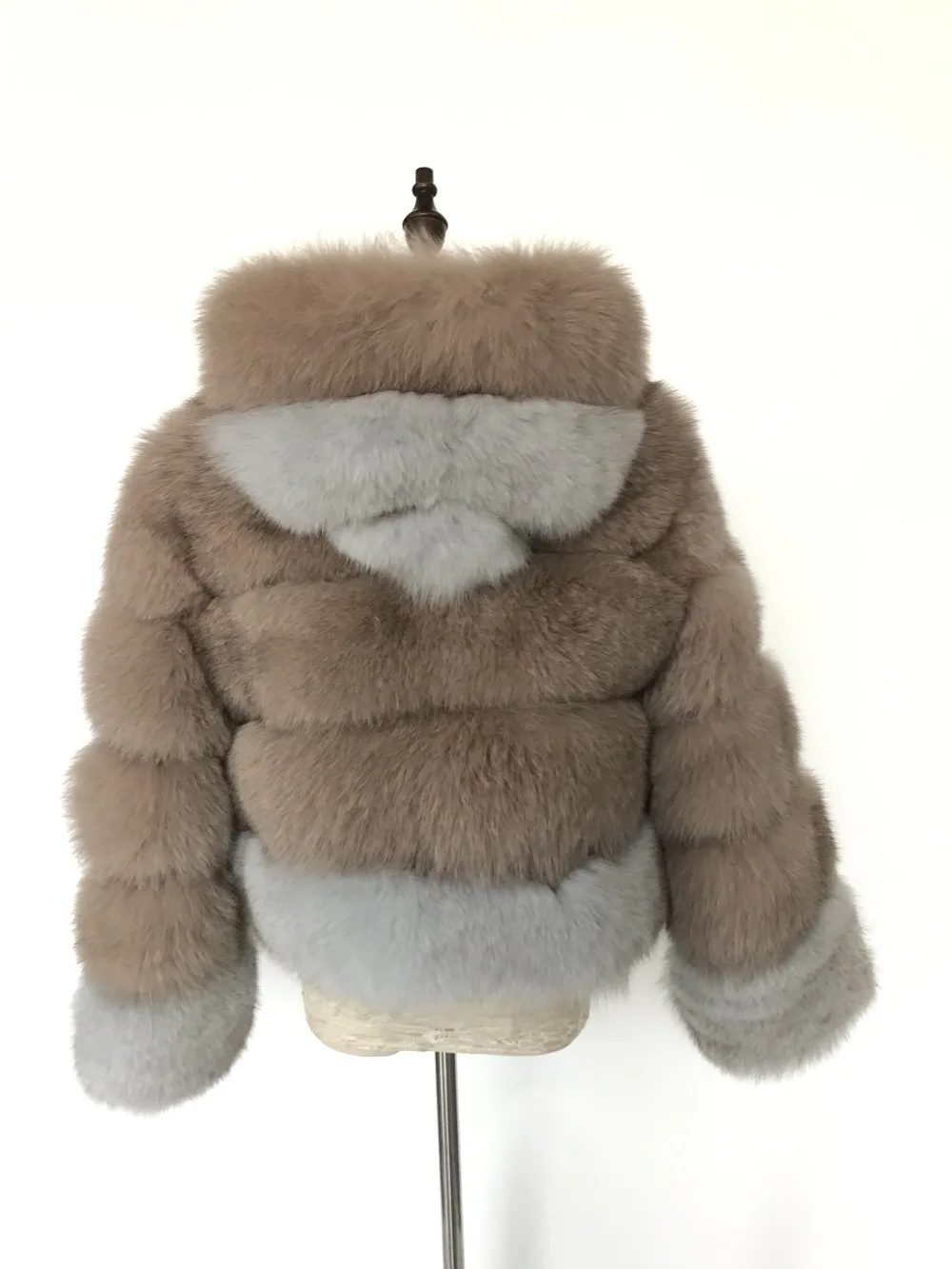 New Women Real Fox Fur Hooded Winter Coats And Jackets Women's Natural Stripe Genuine Fur Outerwear