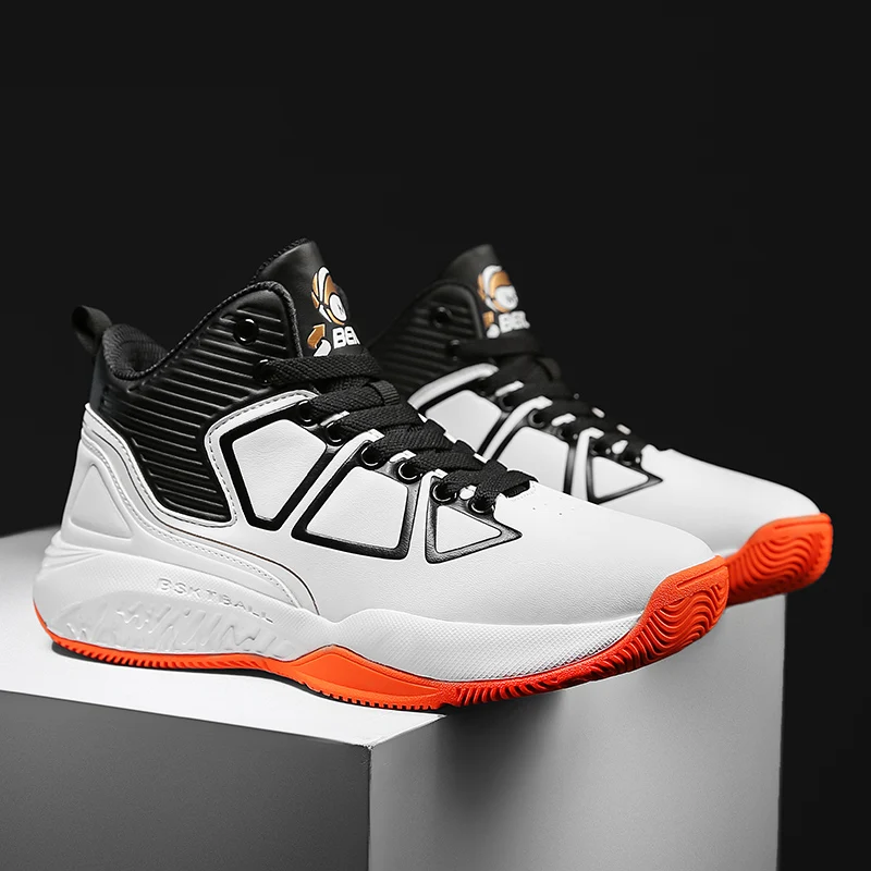 Баскетбольная обувь с высоким берцем |