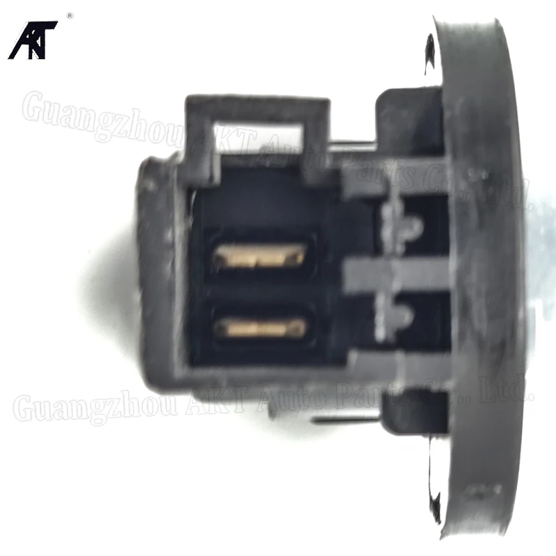 Пластина заднего номерного знака светильник для Suzuki Alto 2009-2013 Swift 2005-2013 SX4 2006-2013