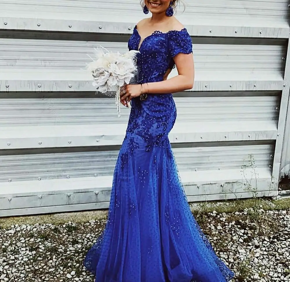 Женское вечернее платье VKBRIDAL темно-синее макси с открытыми плечами корсетом на