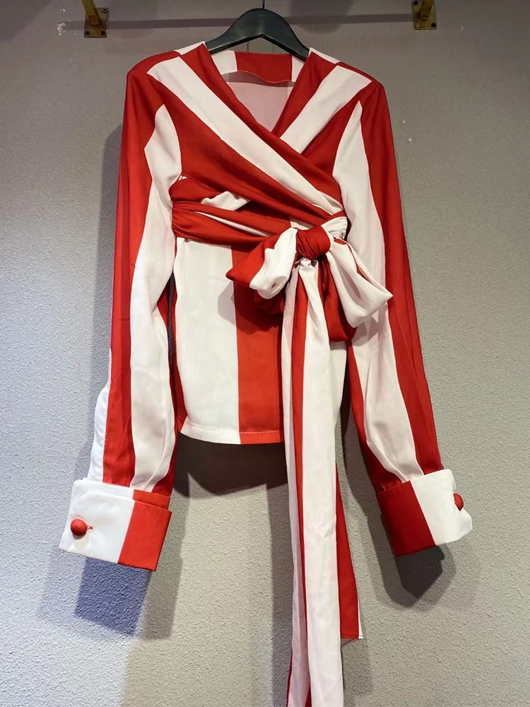 

Sexy V-neck Retro Contrasting Color Stripe Bandage Bowknot Loose Shirt Ladies Autumn New Fashion All-match Tops Free Shipping