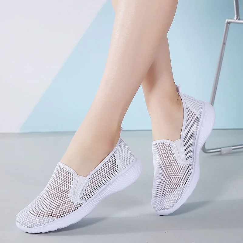 Кроссовки EOFK женские сетчатые легкие дышащие сникерсы без шнуровки однотонные