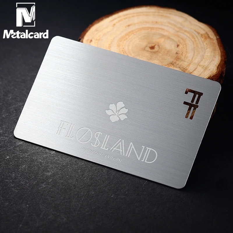 Визитница из нержавеющей стали с отверстиями визитница матового металла