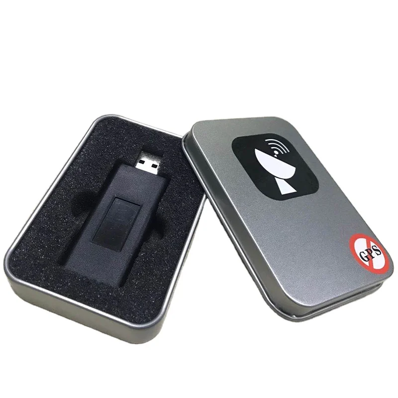 

USB-флеш-накопитель для автомобиля
