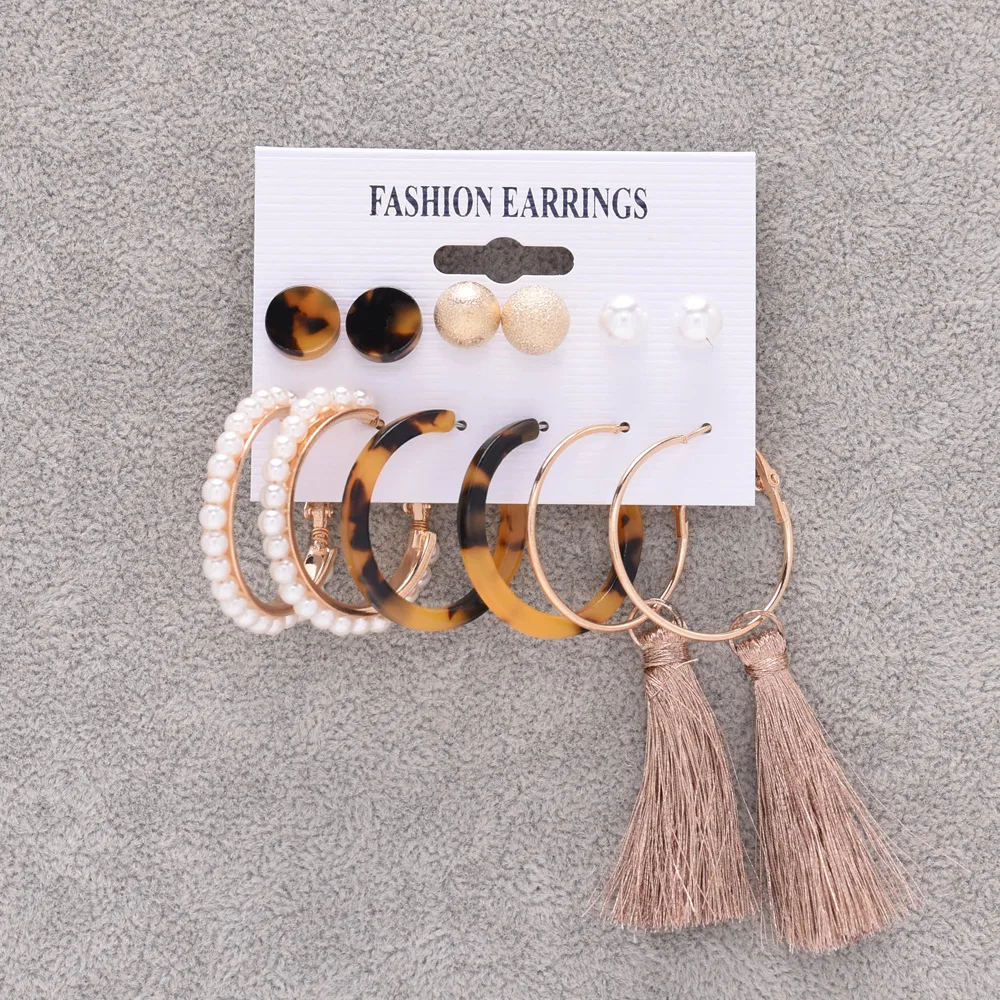 Серьги-гвоздики женские круглые с жемчугом и кисточками | Украшения аксессуары