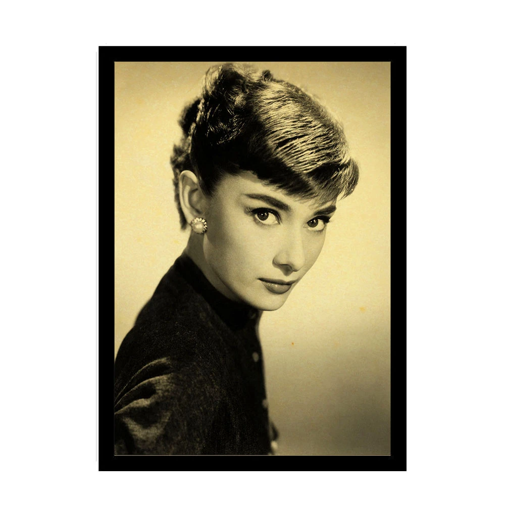 

Famous Actress Audrey Hepburn Vintage Movie Poster Kraft Paper Prints and Posters Cafe Room Home Decor Retro Wall sticker