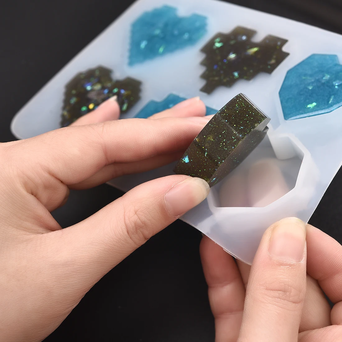 Форма для украшений из эпоксидной и уф смолы |