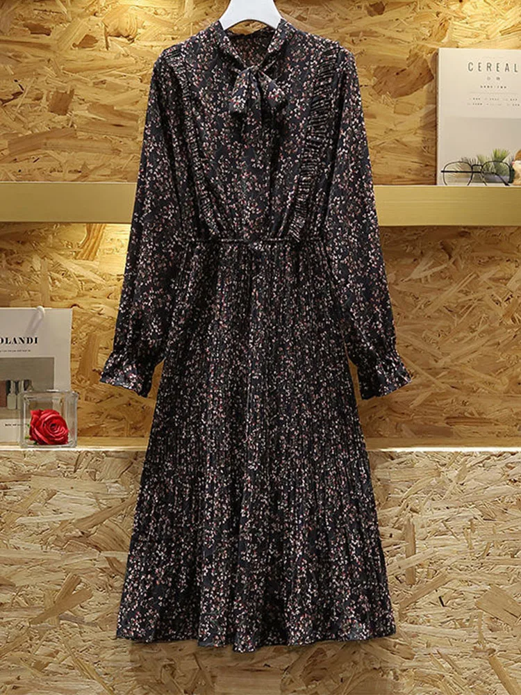 

Women's Spring Autumn Style Dress Women's V-neck Bow Long Sleeve Printed Ruffles Casual Sweet Dress SS3619