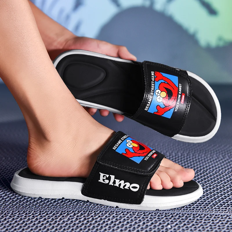 

2021 new men's slippers indoor household bathroom shoes women's Summer Beach Outdoor sandals men's and women's Non Slip slippers