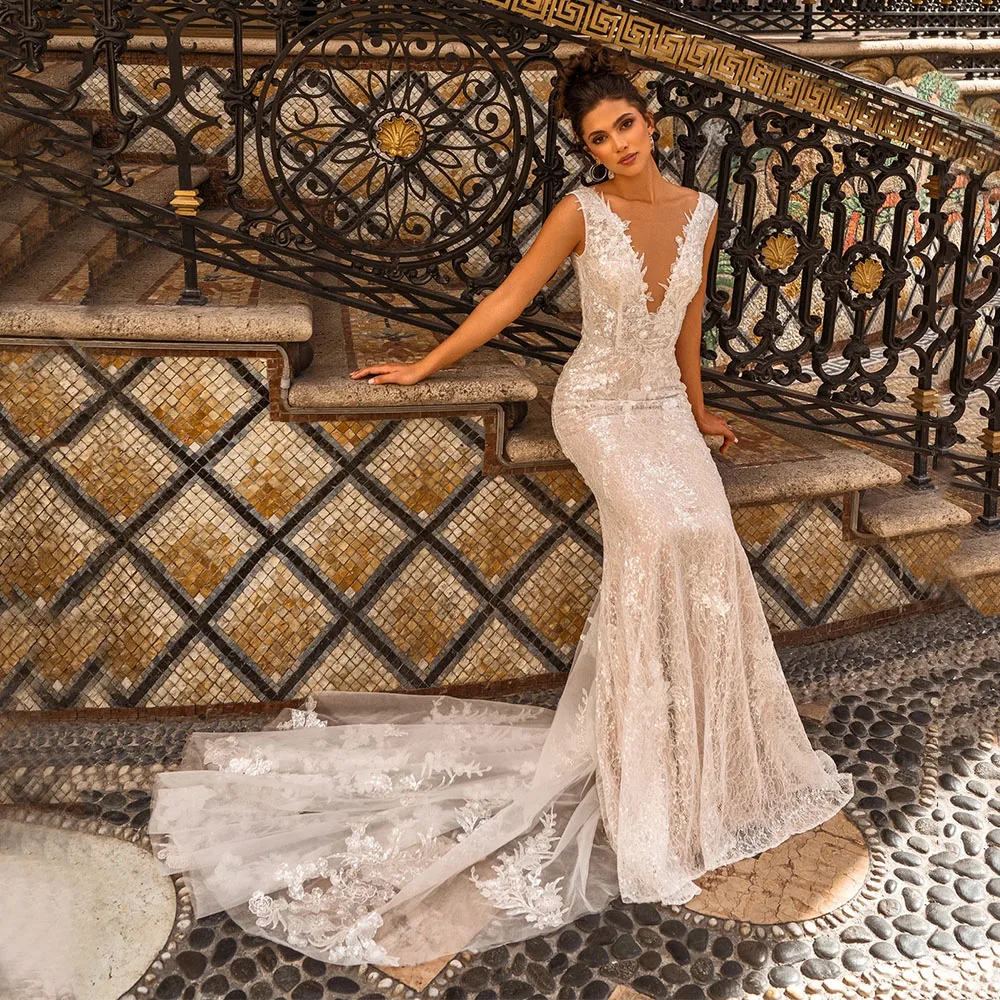 

Mermaid Wedding Dress Exquisite Backless Sweep Train Cap Sleeve Sexy V Neck Bridal Gown Floor Length Beach Bridal Gown