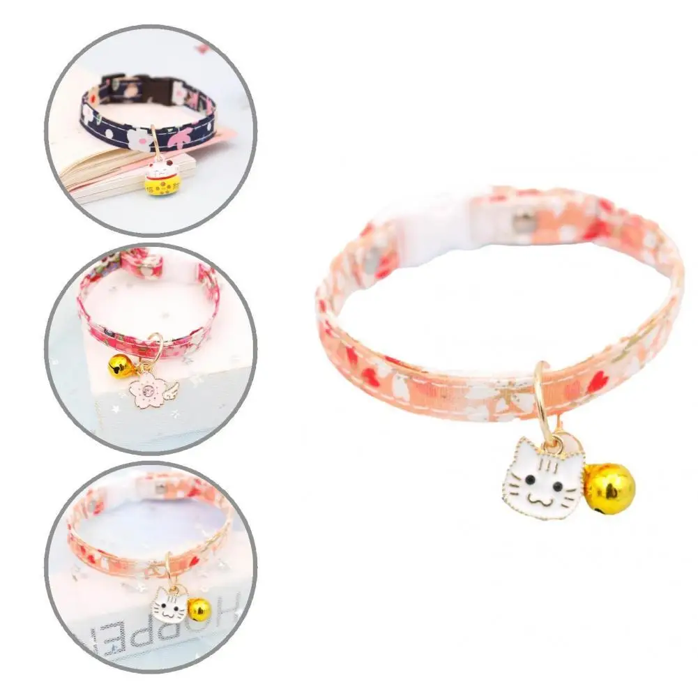 

Dress-up Soft Fashion Cat Dog Pet Collar with Bell for Taking Photo