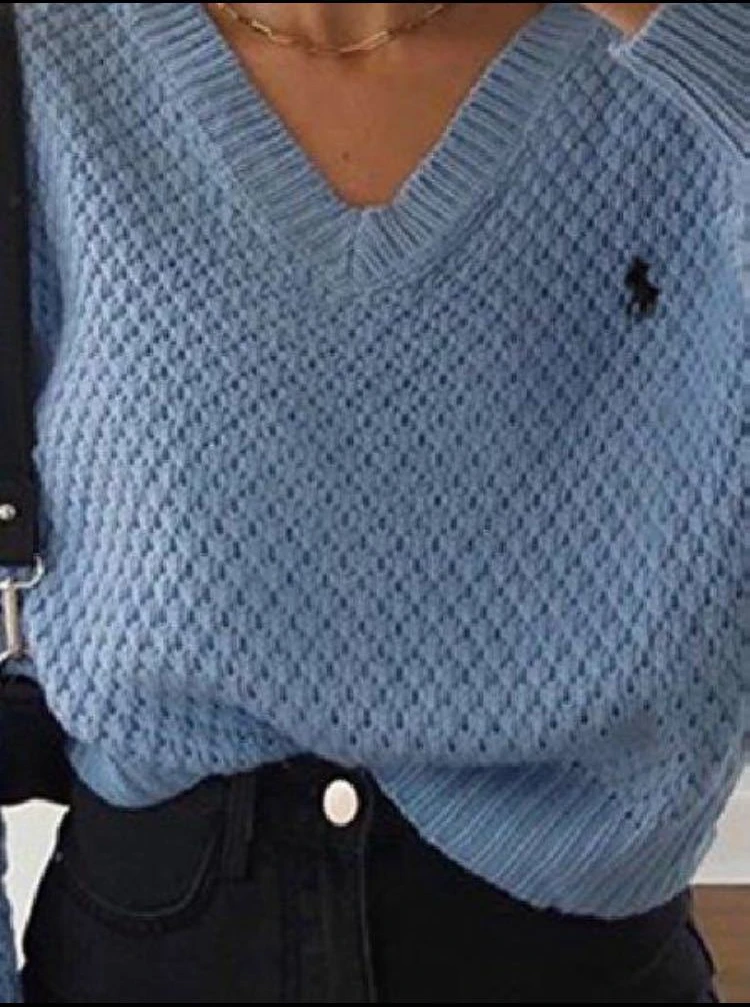 

2021 new sweater fashion sexy v-neck loose women's top knitted milky white sweater womens knit sweaters women clothing