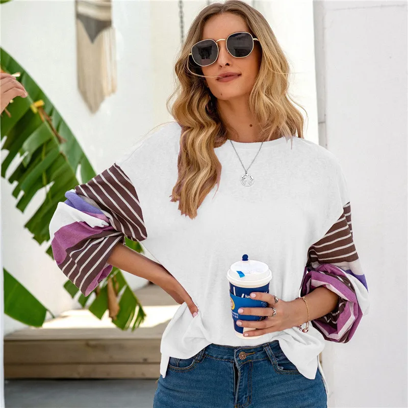 

Plus Size Women T-shirts 2020 Autumn Casual Striped Loose T-shirts Flare Sleeves Women Tops