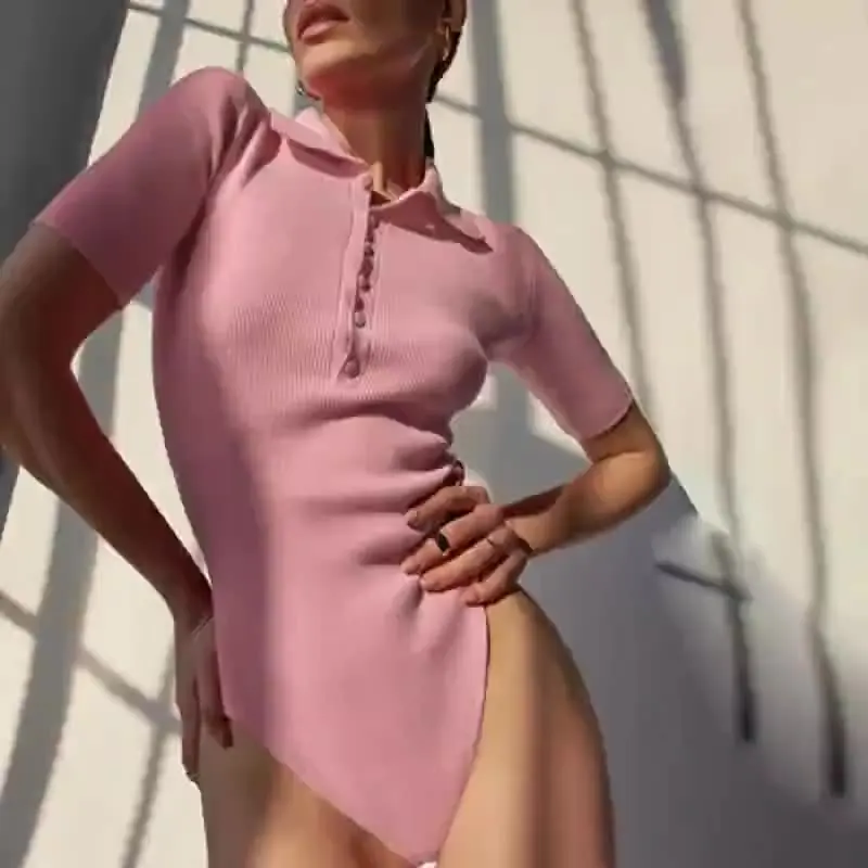 

Боди женское трикотажное хлопковое с коротким рукавом и воротником-поло