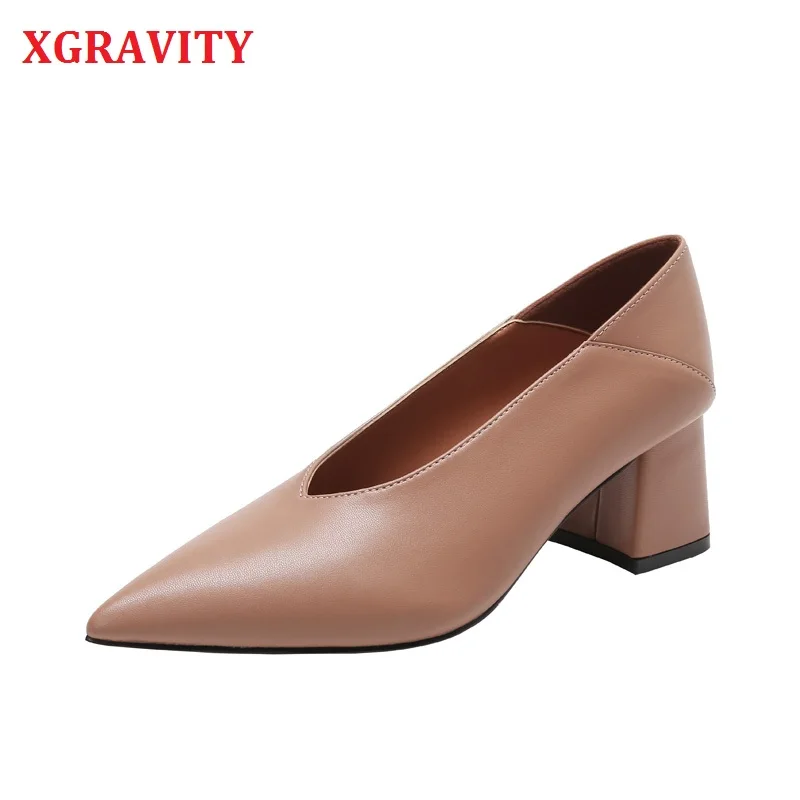 Женские туфли на массивном каблуке XGRAVITY с острым носком удобные дизайнерские