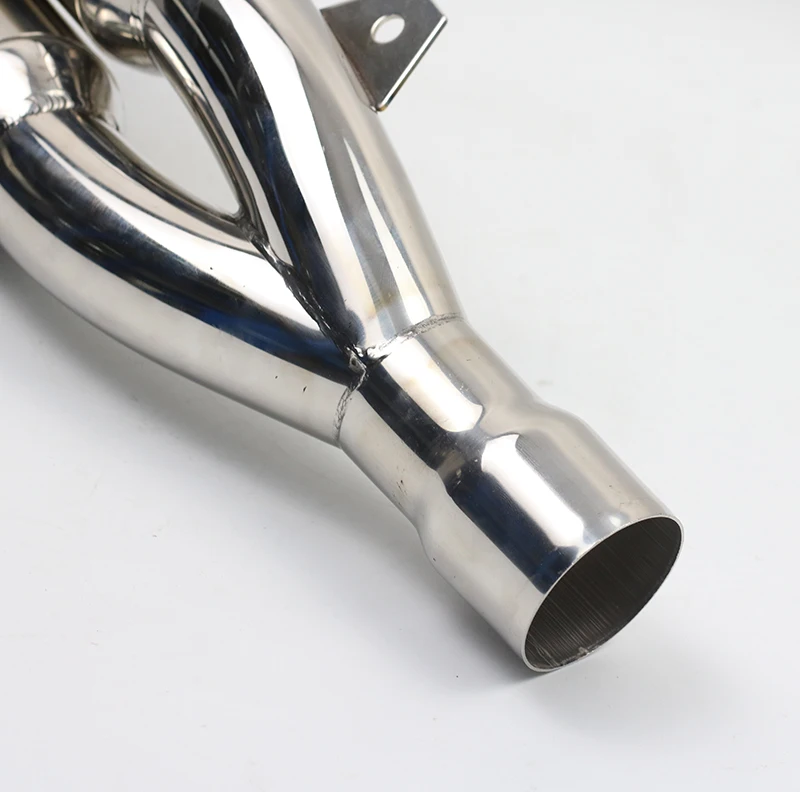 Модифицированный глушитель выхлопных газов для мотоцикла с лазерной