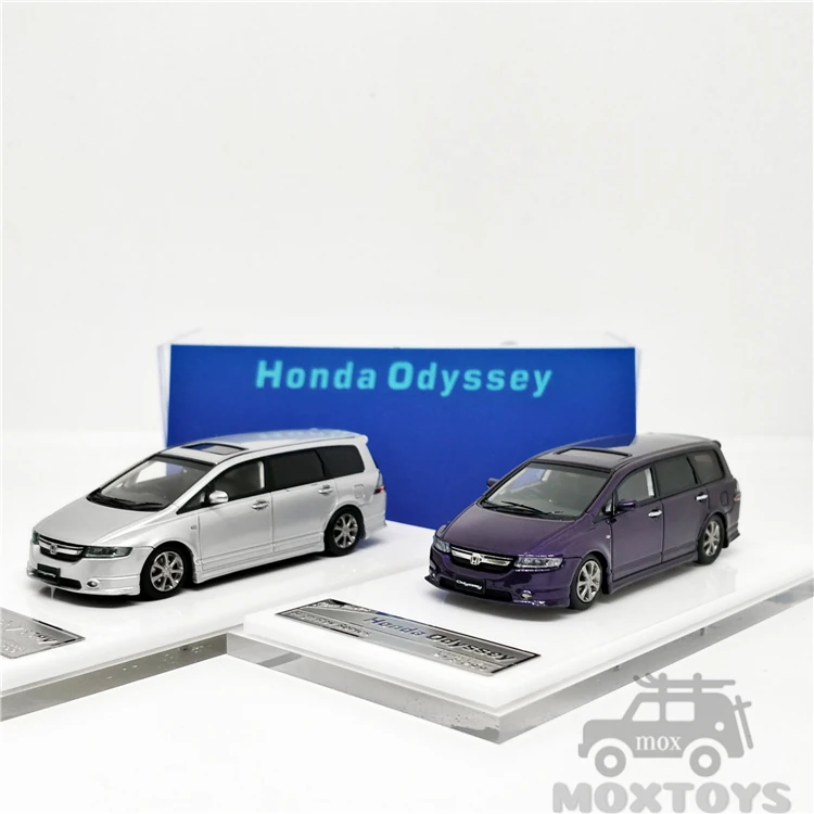 Автомобиль стойки охотников 1:64 Honda Odyssey MVP фиолетовый/Серебряный LHD модель
